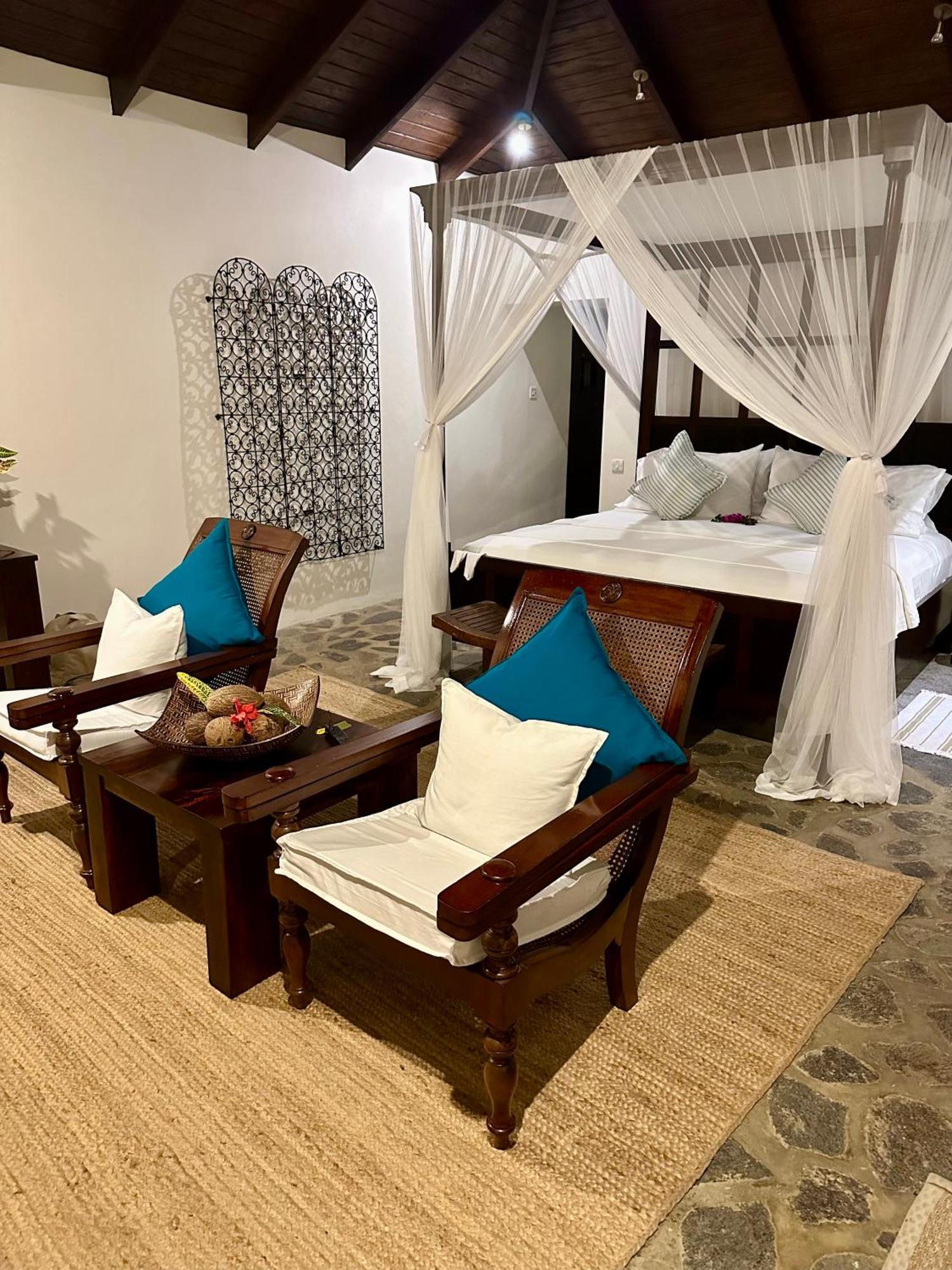 Hotel Firefly Estate Bequia Crescent Beach Exterior foto