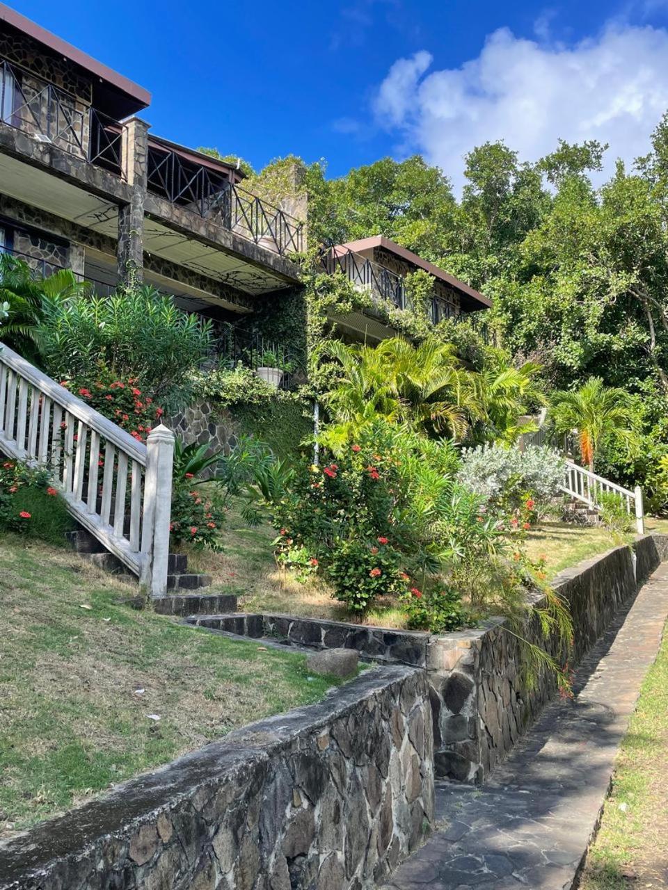Hotel Firefly Estate Bequia Crescent Beach Exterior foto