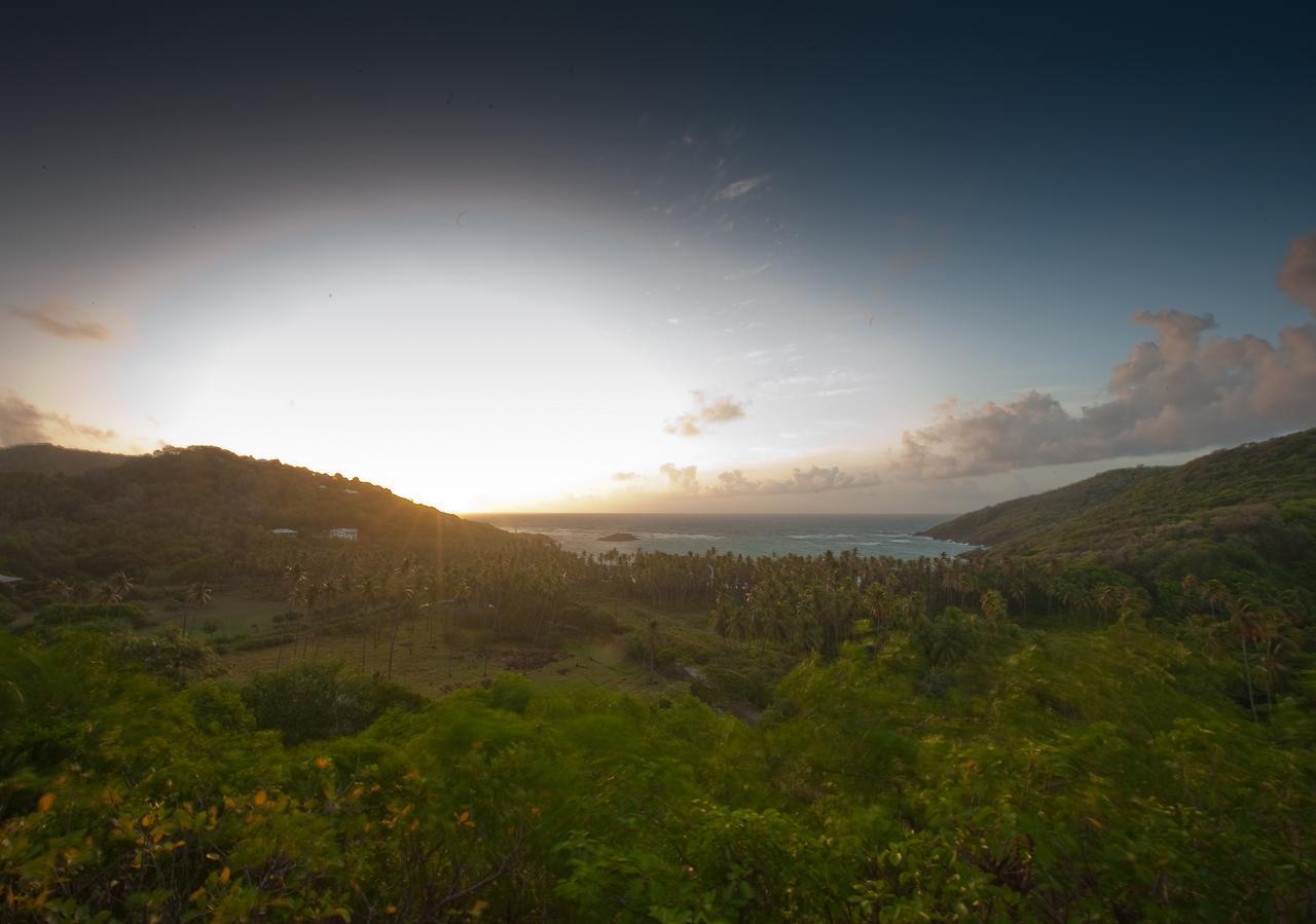 Hotel Firefly Estate Bequia Crescent Beach Exterior foto